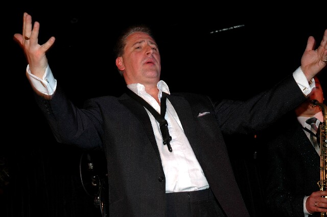 min 2011 03 19 station danse 051